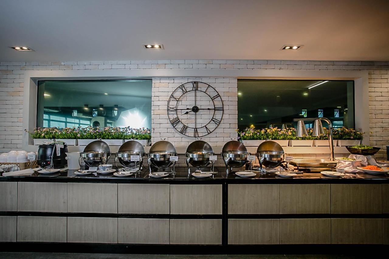 Embryo Hotel Pattaya Εξωτερικό φωτογραφία